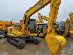 Excavadora agrícola sobre orugas hidráulica Komatsu de diseño japonés, miniexcavadoras usadas PC130 de 13 toneladas, vendidas en todo el mundo, con diseño japonés, a la venta - Product Image 3