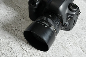 เลนส์ถ่ายภาพสตรีทแบบฟูลเฟรม Canon EF 50mm f/1.4 USM รุ่นขายดีที่สุด - Product Image 5