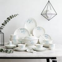 Blaues Blumenmuster 58-Teiliges Jingdezhen Weißes Jade-Keramik-Geschirrset |   Premium 10-Personen Geschirrset