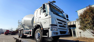 Camión Mezclador de Concreto Shacman 6x4, 12 Metros Cúbicos, 371hp, 15000kg Peso Bruto Vehicular - Product Image 6
