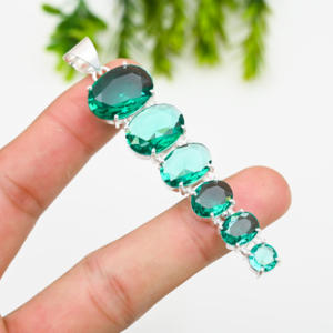 Piedra preciosa de apatita verde, piedra preciosa de diseñador chapada en plata de ley, colgante de moda hecho a mano, joyería para Unisex - Product Image 3