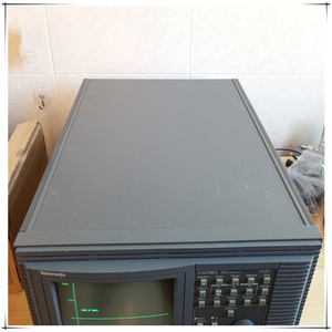 Probador y Herramienta de Análisis de Video y Audio Tektronix 161 Usado, Voltaje Máximo de Corriente 24, Hecho en Pekín - Product Image 4