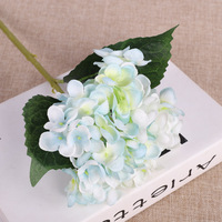 Fleurs artificielles en soie d'hortensia, mini-bouquet à 5 têtes, arrangement floral moderne et minimaliste, réutilisable pour la table de la maison