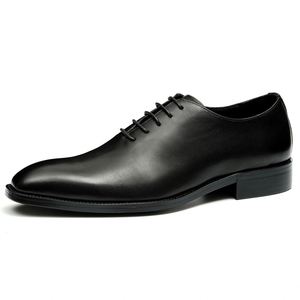 Zapatos Formales de Negocios de Cuero Genuino para Hombre, Estilo Nuevo, Zapatos de Cuero de Vaca Minimalistas de Una Pieza para Hombre - Product Image 1