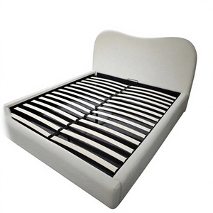 Lussuoso <span class=keywords><strong>Letto</strong></span> Queen Size Morbido <span class=keywords><strong>con</strong></span> Testiera Ondulata Rivestita in Tessuto Bouclé, Struttura in Metallo Minimalista Moderna, Divano <span class=keywords><strong>Letto</strong></span> - Product Image 3