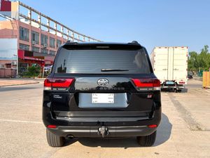 Toyota <span class=keywords><strong>Land</strong></span> <span class=keywords><strong>Cruiser</strong></span> 300 2024 3.5T GR Sport 4WD SUV LHD Usado de Alta Resistencia con Pintura Original FOB - Product Image 3