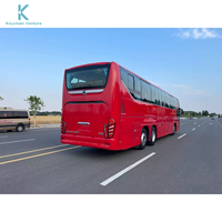 Bus de tourisme de luxe à 3 essieux 6137, personnalisable jusqu'à 75 places, 90 % neuf, faible kilométrage