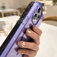Étui de téléphone de charge sans fil magnétique brillant scintillant de luxe pour iPhone 15 16 17 Pro Max Girly Fashion Bling Bling Case