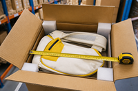 Sac de transport pour animaux de compagnie en forme de sling jaune crème, imperméable, respirant, avec sangle réglable pour petits chiens et chats jusqu'à 6 kg, utilisation en extérieur
