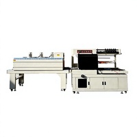 Scelleuse à manchon de type jet industriel et tunnel de rétraction thermique pour l'emballage rétractable de grandes boîtes à outils, de boîtes cadeaux lourdes et de pièces industrielles