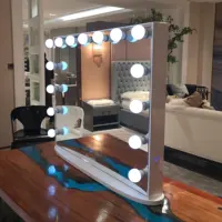 Squisitamente progettato specchio di hollywood con lampadine per lo styling  - Alibaba.com