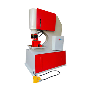 Machine de découpe et de poinçonnage hydraulique multifonction de haute qualité pour le traitement des métaux 900kN 4kW Facile à utiliser - Product Image 6
