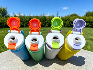 Bouteille d'eau isotherme en acier inoxydable de 550 ml avec couvercle et poignée pour les voyages en plein air - Product Image 4