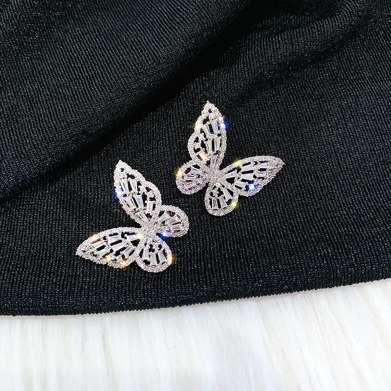 2020 noble butterfly silver color stud earrings