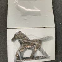 Usine directe personnalisé Antique cheval volant résine coulée à froid Bronze Statue modèle à la main étanche résistant à la Corrosion élégant
