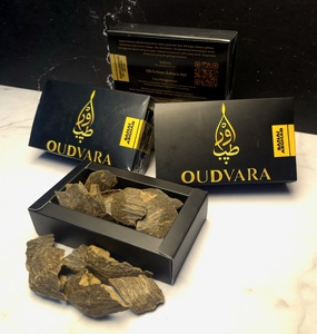 Chispas de Incienso de Agarwood Natural Premium, 100% Puras, con Aroma Duradero para Meditación y Fragancia para el Hogar - Product Image 1