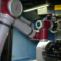 JAKA Pro16 Brazo Robótico Inteligente de 6 Ejes, Capacidad de 16 kg, Alta Precisión de 0.03 mm, Cobot Industrial de 100-240 VCA y 500 W para Máquinas