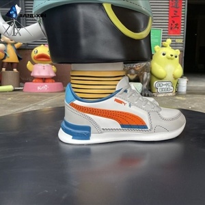 Escultura creativa de gato de ciclismo, decoración de espacio para niños, personalización de marca personalizada - Product Image 6