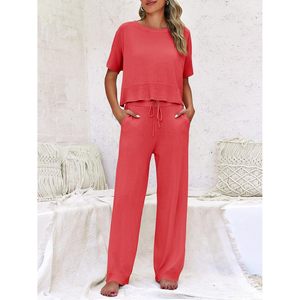 Ensemble de vêtements en tricot pour femmes Fisoew, haut court et pantalon taille haute, tenue décontractée rouge - Product Image 2