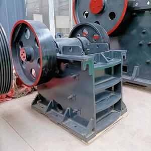 Broyeur à mâchoires Tph carrière de calcaire Hadifield Steel Mobile 100-150 Broyeur à mâchoires en pierre mobile avec groupe de moteurs diesel - Product Image 3