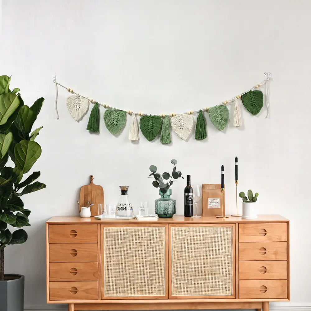 Guirnalda de borlas con cuentas de madera de hojas nórdicas, macramé, tapiz tejido hecho a mano, arte de la pared elegante, decoración, regalo del Día de la madre