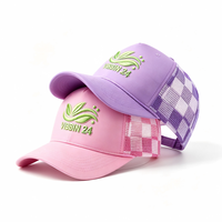 Gorra Trucker de Malla a Cuadros Personalizada al por Mayor de China, Gorra de Espuma a Cuadros Casual de Moda para Hombres y Mujeres