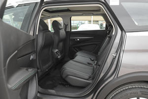 China 5 Puertas 5 Asientos <span class=keywords><strong>Coches</strong></span> Usados <span class=keywords><strong>de</strong></span> Gasolina Peugeot 5008 Volante a la Izquierda SUV Automático <span class=keywords><strong>de</strong></span> Gasolina Coche Nuevo a la Venta - Product Image 6