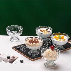 แก้วใส Creative Home ขนาด 200 มล. สำหรับกาแฟ ชา นม ของหวาน ไอศกรีม  พร้อมฝาปิดแบบกลีบดอกไม้ ใช้ต้มน้ำได้ แก้วไอศกรีมแบบพกพา - Product Image 2