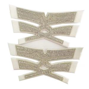 Sandalias de cuero genuino de moda para mujer, varios estilos con accesorios de diamantes de imitación agrandados, parte superior de zapatos - Product Image 1