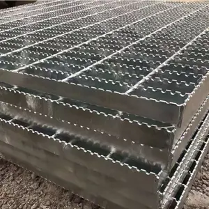 Caillebotis en métal soudé galvanisé Plate-forme des industries du revêtement de sol Caillebotis en acier 25x3 caillebotis à barres galvanisé