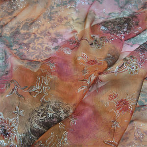 Vendita calda tradizionale grazioso tessuto metallico di seta <span class=keywords><strong>Lurex</strong></span> articoli pronti fiori grana chiara per camicia abito abbigliamento cinese - Product Image 1