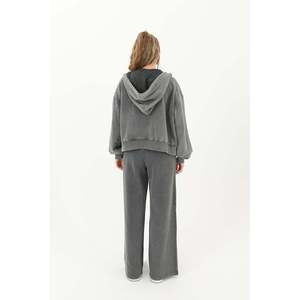 Pantalon à jambes larges pour femmes, taille élastique, tissu éponge anthracite, bords effilochés, 32066PNT - Product Image 3