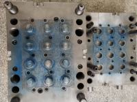Fabricante Máquinas para fabricar tapas de botellas Tapa de botella de agua Molde de moldeo por inyección de plástico personalizado
