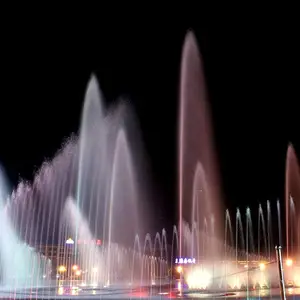 Niños de alta calidad jugando a bailar programable suelo seco cubierta fuente de agua interactiva