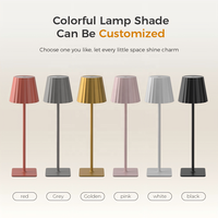 Lampe de bar moderne nordique à LED avec commande tactile, lumière de salle à manger de restaurant, charge sans fil, lampe de table en métal fer pour hôtel