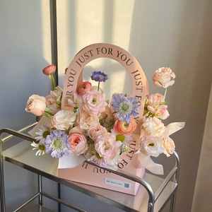Simple Hollow-out Handheld Rectangular Floral Basket Ivory Board <strong>Paper</strong> <strong>Box</strong> Gold Foil Floral Bouquet Gift <strong>Box</strong> - Product Image 6