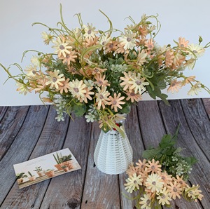 Venta Directa de Fábrica: Crisantemos Holandeses Artificiales, Margaritas, Cosmos, Accesorios de Decoración para Bodas, Hogar y Fotografía para el Día de San Valentín - Product Image 1