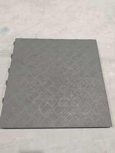 Arlott Revêtement de sol de <span class=keywords><strong>garage</strong></span> personnalisé au design moderne 18plus 400x400x18mm Polypropylène préfabriqué polyvalent bon prix - Product Image 5