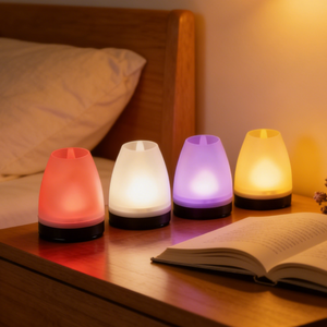 Juego de luces ambientales (paquete de 4) – Lámparas de vela recargables con control táctil, luz LED que cambia de color y base de carga - Product Image 3