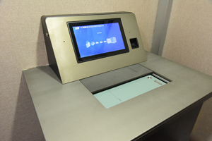 Coffre-fort bancaire électronique, système modulaire, contrôle d'accès intelligent, clé électronique numérique, taille personnalisée, argent liquide, bijoux - Product Image 1