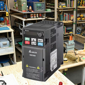 ไดรฟ์ MS300 ซีรีส์ VFD12AMS53ANSAA 7.5KW 575V สามเฟส IP20 สำหรับคอมเพรสเซอร์และมอเตอร์ VFD12AMS53ANSAA VFD12AMS53ANSAA - Product Image 1