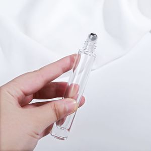 Venta al por Mayor de Botellas de Vidrio Cuadradas Transparentes de 10 ml con Superficie Mate y Collar Metálico para Envasado de Cosméticos, Aceites y Perfumes, Tapas de Rosca - Product Image 5