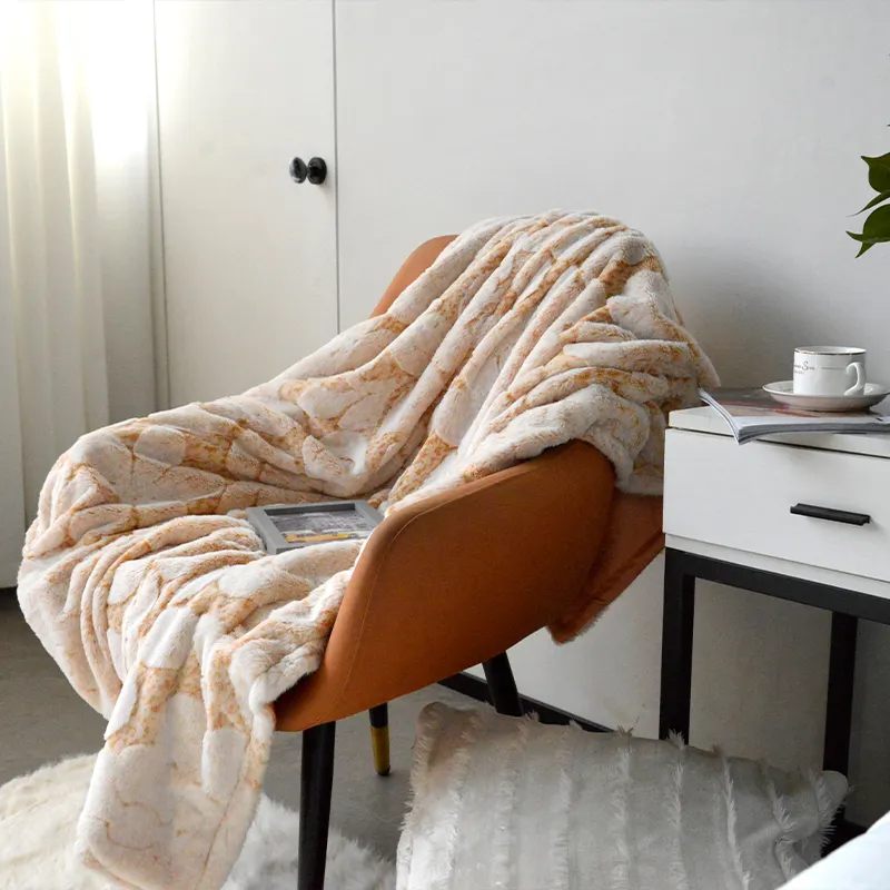 Luxury New Style Custom Rabbit Faux Fur Blanket Reverse Super soft Mink For Home