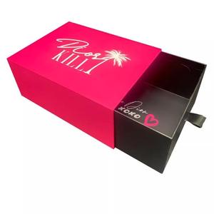 กล่องของขวัญใส่วิกผมและผ้าซาติ<span class=keywords><strong>น</strong></span>สำหรับต่อผมชุดเดรสใส่วิกกางเกงใส่โลโก้แบบหรูหราออกแบบได้ตามต้องการ - Product Image 2