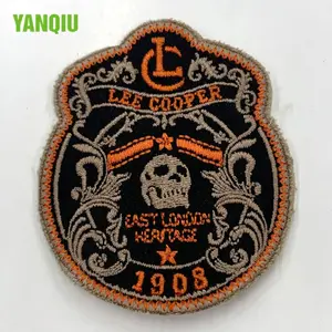 Custom Pattern Fabric Embroidered Badges Sew on Embroidery Label Clothing Woven Patch