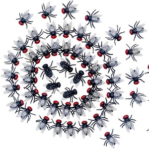 Jouet de farce en plastique amusant et effrayant (mouche, cafard, mille-pattes, scorpion, araignée) pour le Poisson d'avril, accessoires de magie de close-up - Product Image 1