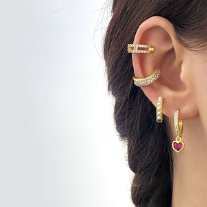 Pendientes de Aro Colgantes con Corazón de Circonita Cúbica y Baño de Oro de 18k para Mujer - Product Image 6