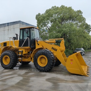 Chargeuse sur pneus d'occasion Cat 966H, faible nombre d'heures, d'origine japonaise, modèle classique robuste, efficace pour les carrières, la construction, etc. - Product Image 6