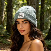 Berretto Lavorato a Maglia con Etichetta Tessuta Personalizzata, Cappello Invernale Unisex in Acrilico, Berretti Invernali Lavorati a Maglia con Logo Personalizzato