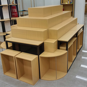 Venta al por mayor soporte de exhibición de madera ligero de un solo lado tienda en línea estante de exhibición de mesa para aperitivos y muñecas UK-Shop - Product Image 5